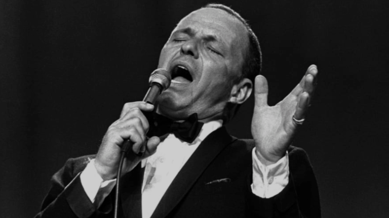 10 Timeless Singing Tips from Frank Sinatra: Master Your Vocal Technique with Ol' Blue Eyes Frank Sinatra Performing
